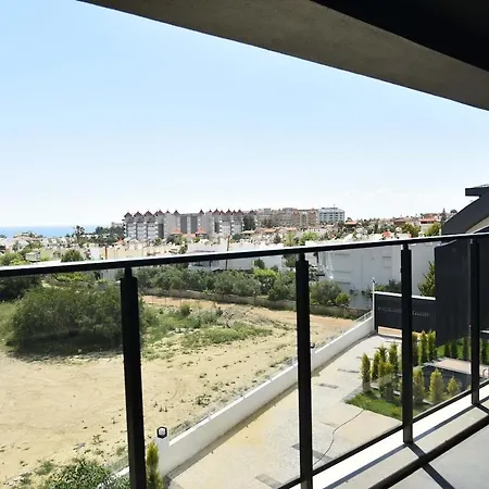 Side De Deniz Manzarali Oezel Havuzlu *